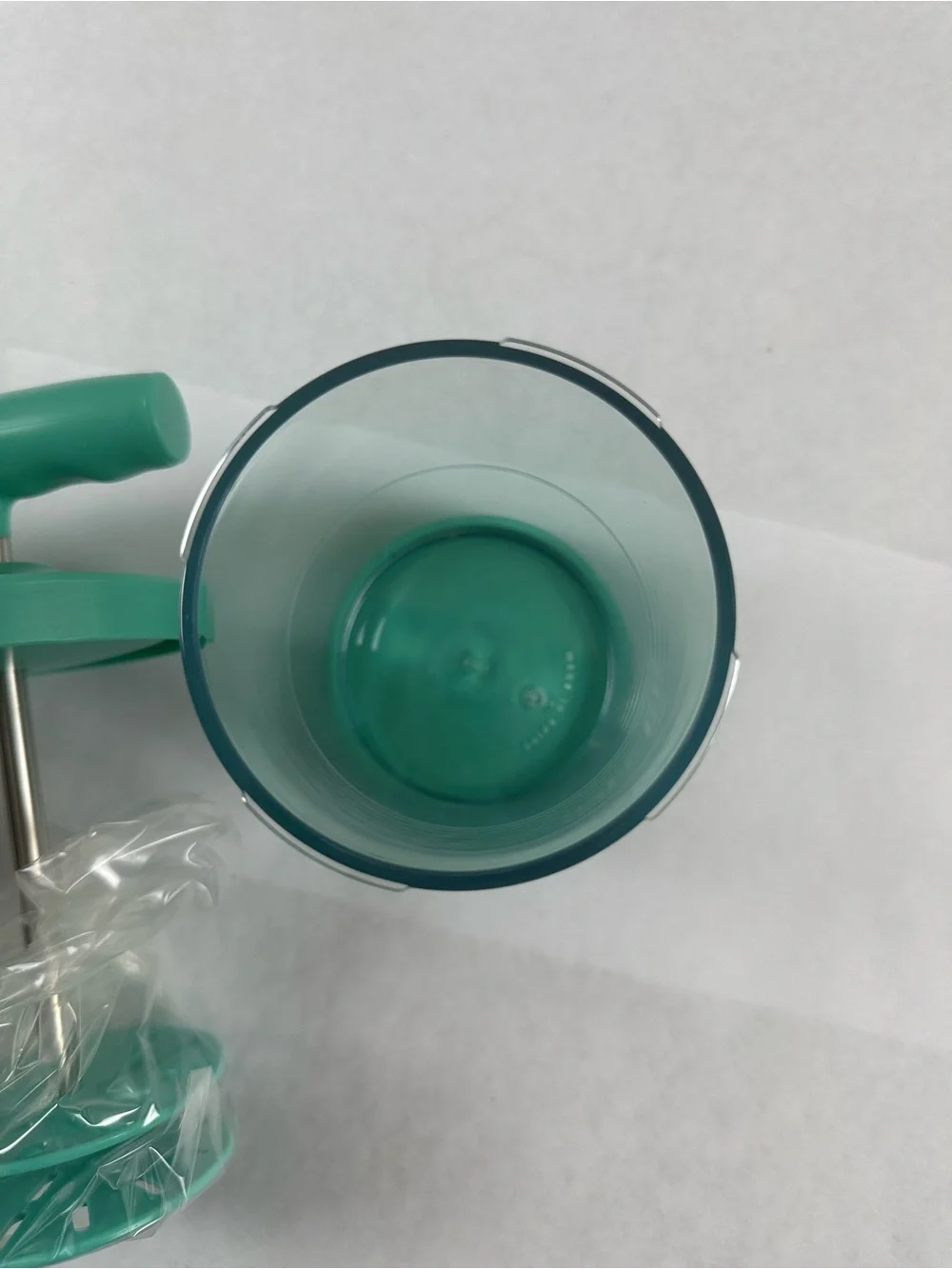 Pampered Chef Whipped Cream Maker in Teal